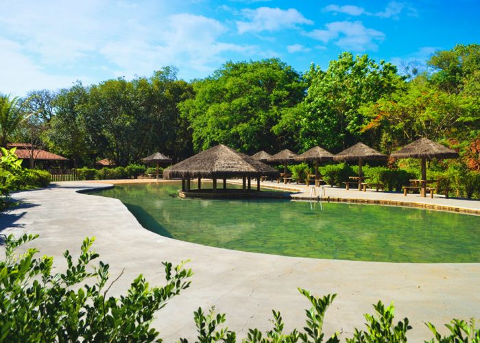 salto-bandeirantes-hotel-fazenda-turismo-piscina-(5)